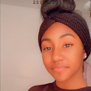 Meet your Posher, Ariel